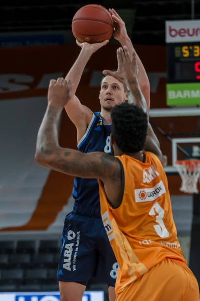 前二前三和 前二前三和